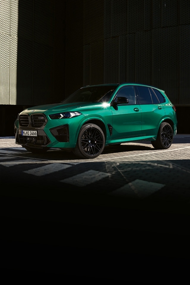 Жасырын камера Челныйдағы ауылдағы орыс отбасылық порно